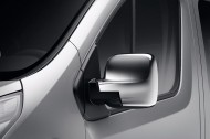 <img src="Chrome mirror trim