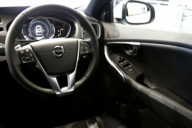 2017 Volvo V40 M Series D4 Inscription Hatchback