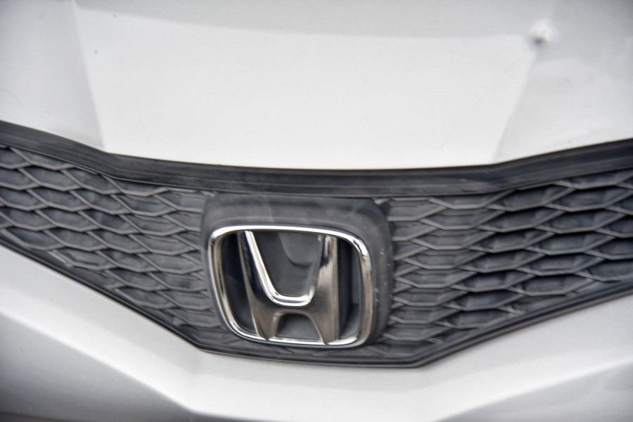 2008 MY9 Honda Jazz GE VTi Hatch Image 18