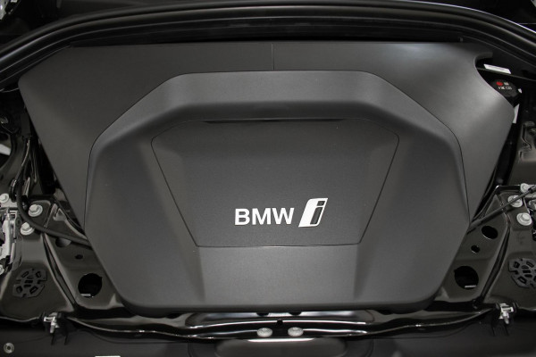 2024 BMW iX2 U10 xDrive30 M Sport SUV image 23