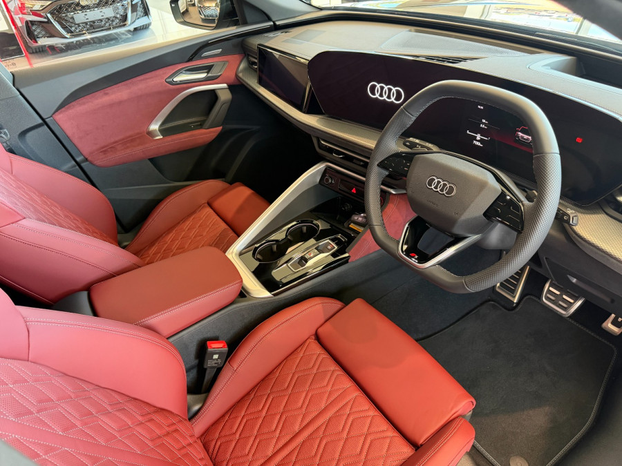 2025 Audi SQ5 GU  SUV Image 9