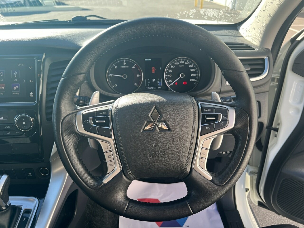 2016 Mitsubishi Pajero Sport QE GLX SUV Image 15