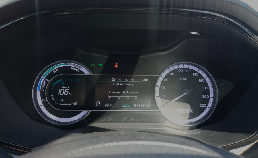 2021 Kia Niro DE Hybrid Sport SUV Image 24