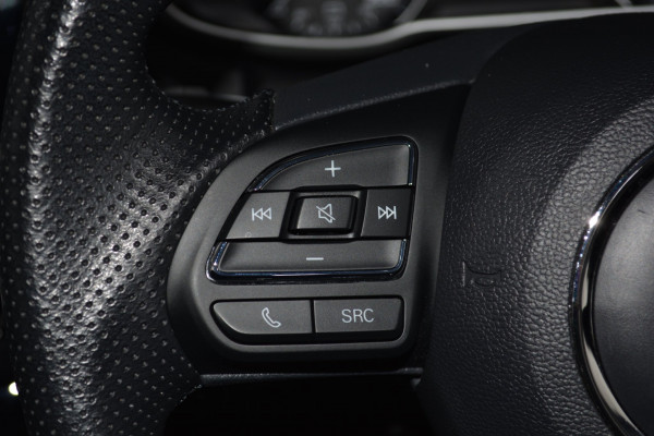 2021 MG ZS Essence SUV Image 15