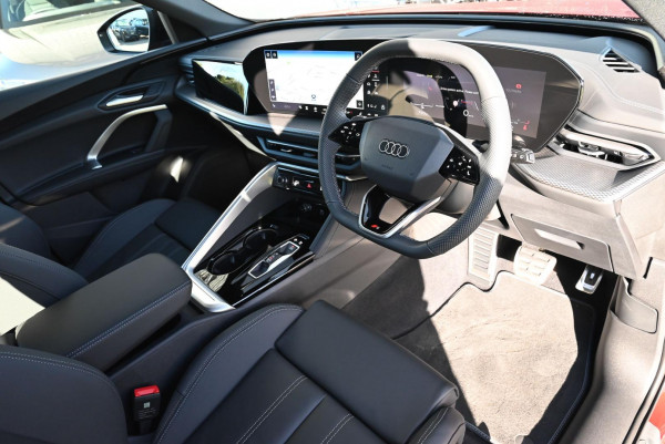 2026 MY25 Audi Q5 GU TDI 150kW Sport SUV image 5