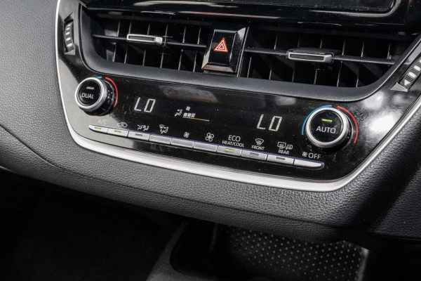 2022 Toyota Corolla ZWE219R  Ascent Sport Hybrid Hatch Image 16