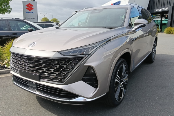 2026 MG QS Essence SUV Image 2