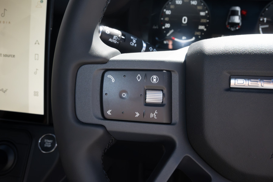 2026 Land Rover Defender L663 110 D350 X-Dynamic SE SUV