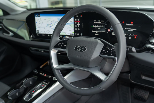 2025 Audi A5 B10 TFSI 150kW S line Sedan image 6