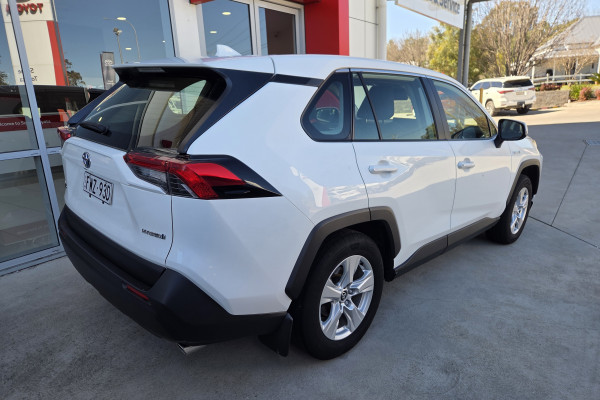 2021 Toyota RAV4 MXAA52R GX SUV Image 5