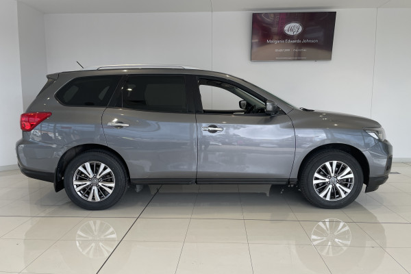 2019 Nissan Pathfinder Wagon