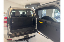 2014 Toyota LandCruiser Prado GDJ150R VX SUV
