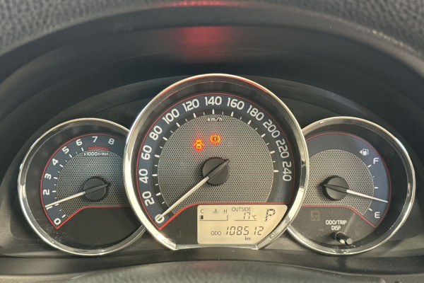 2014 Toyota Corolla ZRE182R Ascent Hatch Image 5