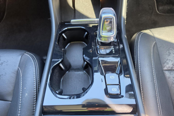 2018 MY19 Volvo XC40 XZ T4 Inscription SUV Image 21
