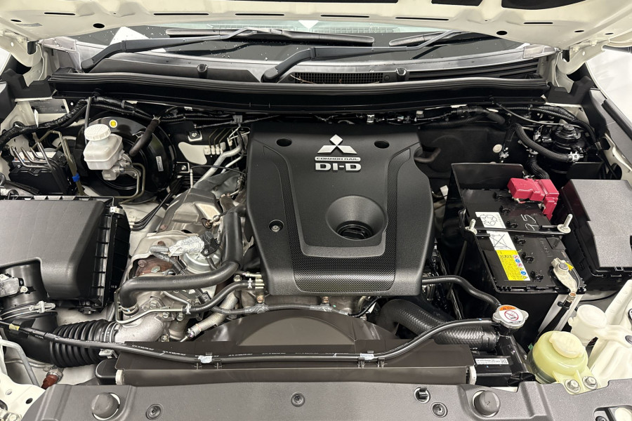 2021 Mitsubishi Triton MR GLS Ute Image 10