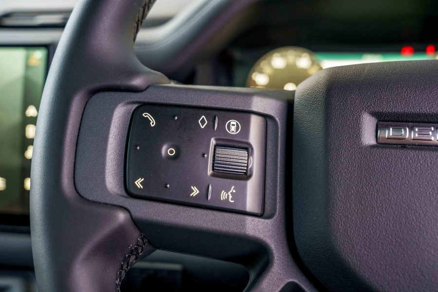 2025 MY25.5 Land Rover Defender L663 110 D350 X-Dynamic SE SUV