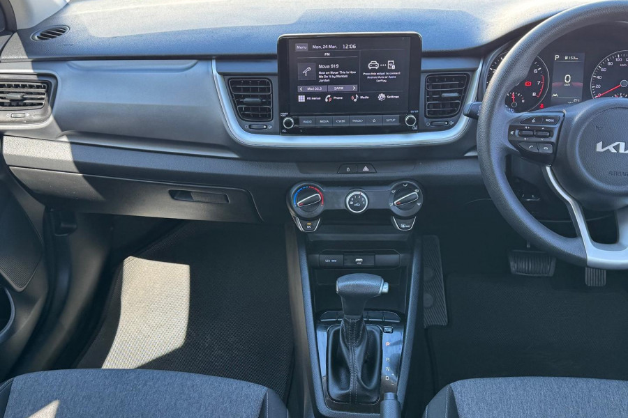 2021 MY22 Kia Stonic YB S SUV Image 13