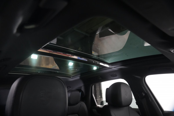 2023 Porsche Cayenne SUV Image 28
