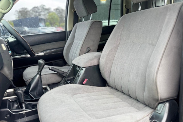 2006 Nissan Patrol GU IV ST SUV Image 12