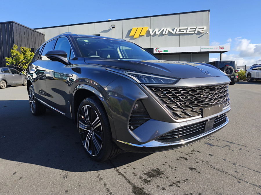 2026 MG QS Essence SUV Image 1