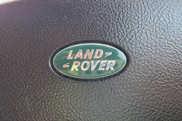 2013 Land Rover Discovery Sport Series 4 HSE SUV Image 25