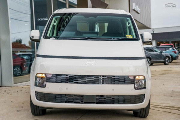 2026 MY27 Hyundai Staria Load US4.V4  Van Image 2