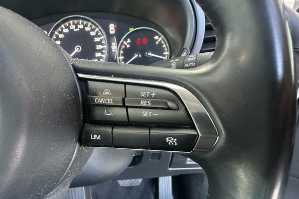 2025 Mazda 3 BP Series G20 Pure Hatch Image 15