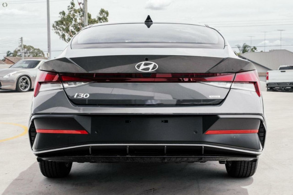 2025 Hyundai i30 CN7.V2 Hybrid Sedan Image 5