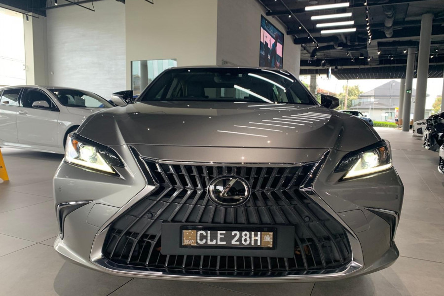 2022 Lexus ES AXZA10R ES250 Luxury Sedan