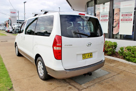 2009 Hyundai Imax TQ-W Wagon