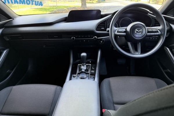 2020 Mazda 3 BP Series G20 Pure Hatch Image 4