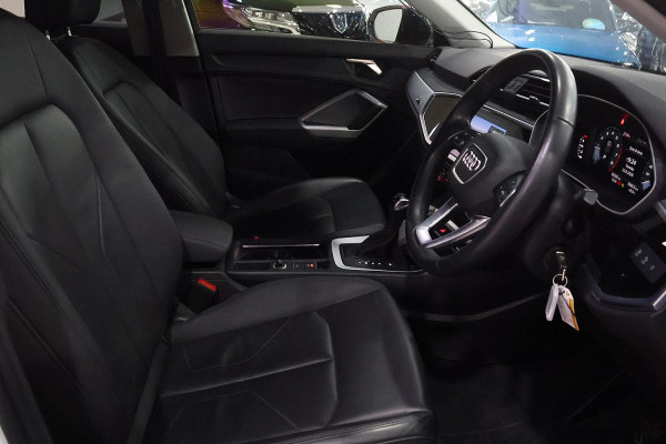 2022 Audi Q3 F3 35 TFSI SUV image 8