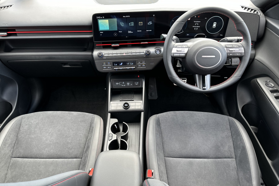 2025 Hyundai KONA SX2.V2 Hybrid Premium N Line SUV Image 8