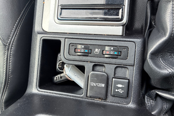 2018 Toyota LandCruiser Prado GDJ150R GXL SUV Image 16