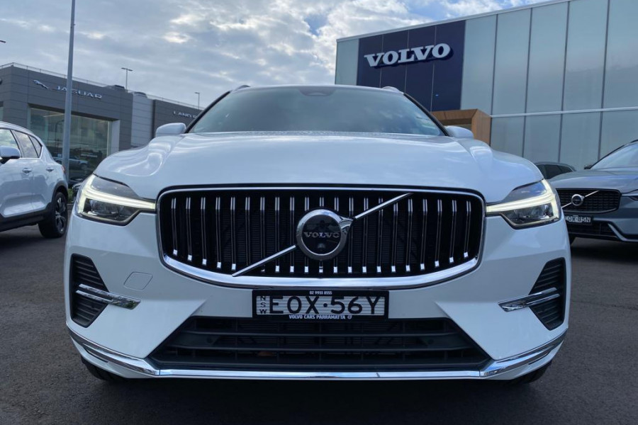 2022 Volvo XC60 B5 Inscription