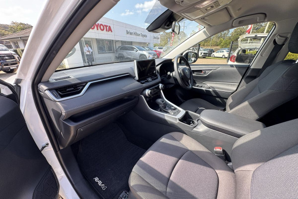 2025 Toyota RAV4 AXAH54R GX SUV Image 16