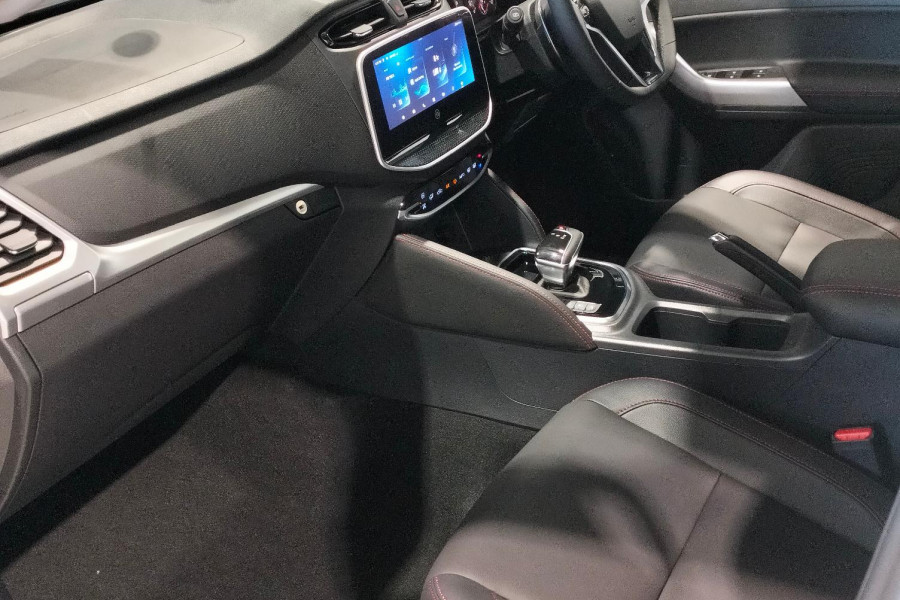 2024 MY23 LDV T60 SK8C Max LUXE Ute Image 29