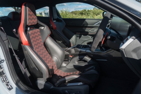 2024 BMW M4 CS Coupe Image 12