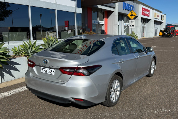 2021 Toyota Camry Hybrid AXVH70R Ascent Sedan Image 3