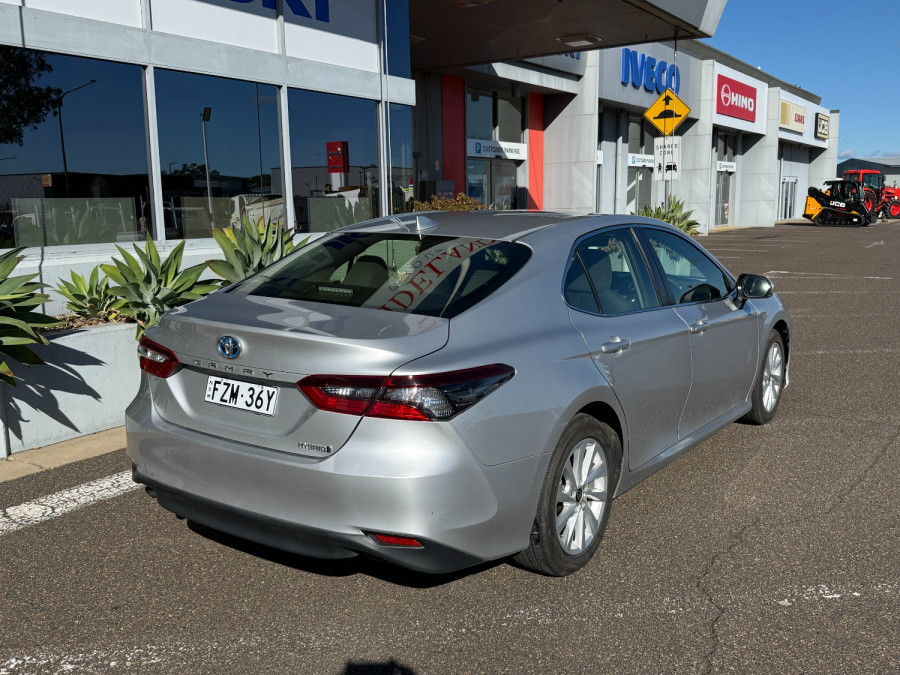 2021 Toyota Camry Hybrid AXVH70R Ascent Sedan Image 3