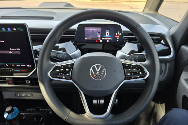 2025 Volkswagen ID. Buzz EB Pro BEV560 People Mover Image 18