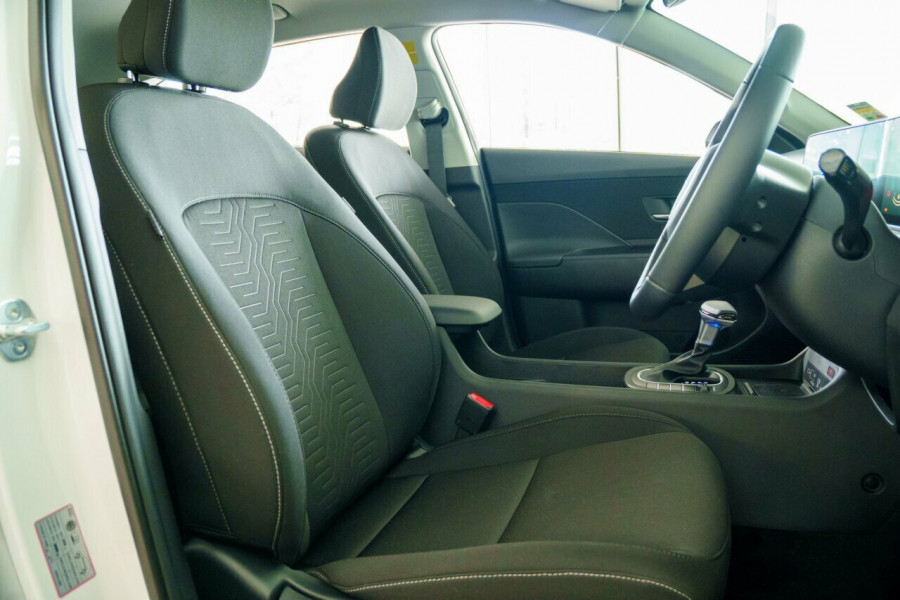 2025 Hyundai KONA SX2.V2  SUV Image 15
