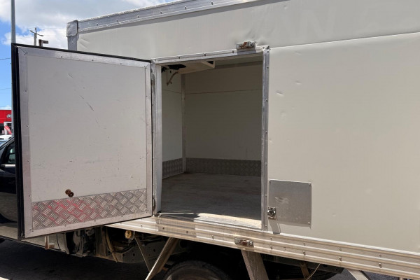 2020 Mazda BT-50 UR XT Hi-Rider Cab Chassis Image 13