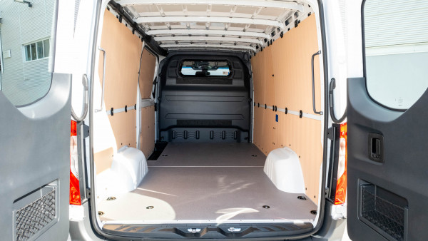 2025 Mercedes-Benz Sprinter VS30 311CDI MWB Van image 17
