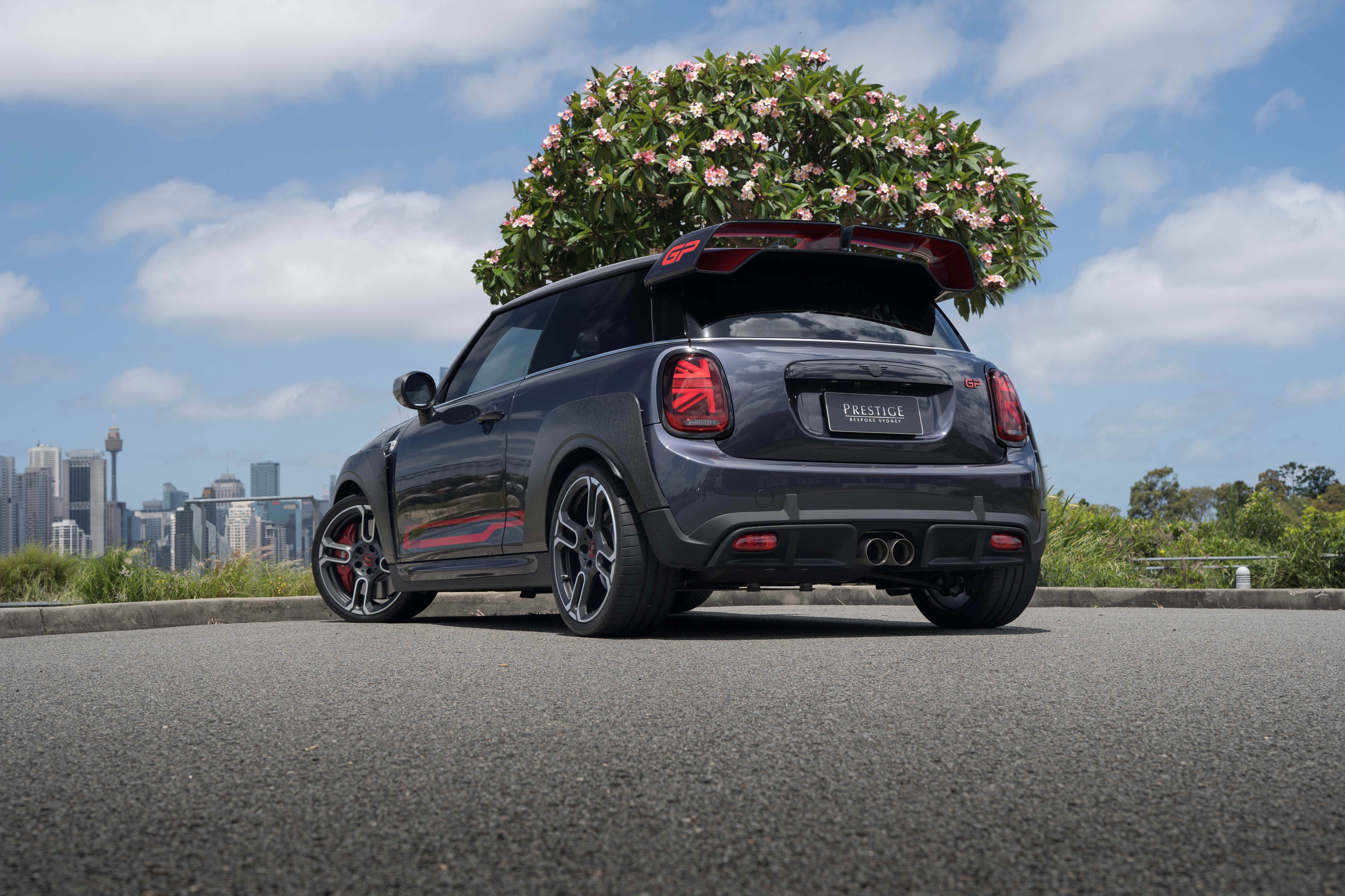 2020 Mini 3d Hatch Hatch John Cooper Works Gp Hatch Image 2