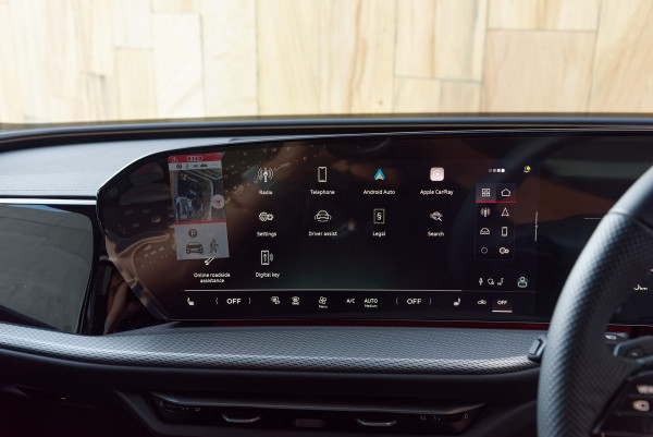 2025 Audi Q5 FY TFSI Sport 200KW SUV image 12
