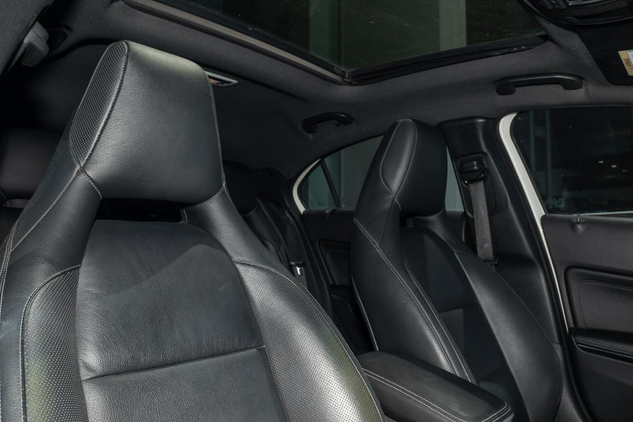 2014 Mercedes-Benz A-Class W176 A200 Hatch