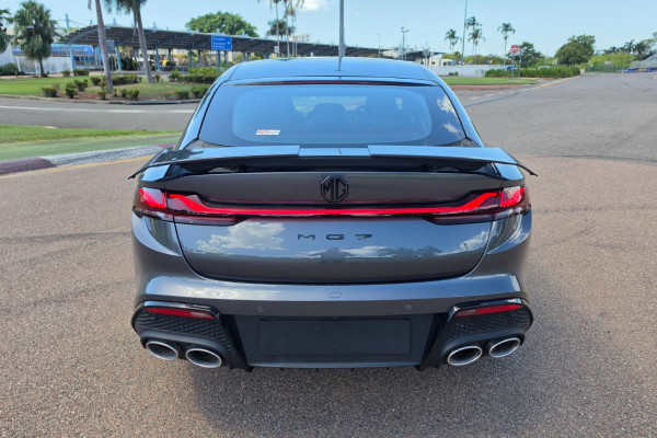 2025 MG MG7  Essence Sedan Image 11
