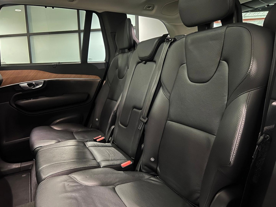 2021 MY22 Volvo XC90 L Series B5 Momentum SUV Image 20