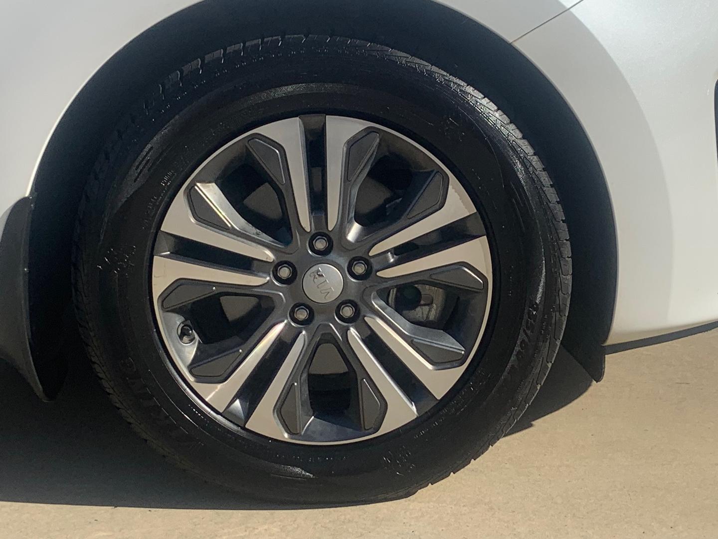 2020 Kia Carnival YP SLi Van Image 11
